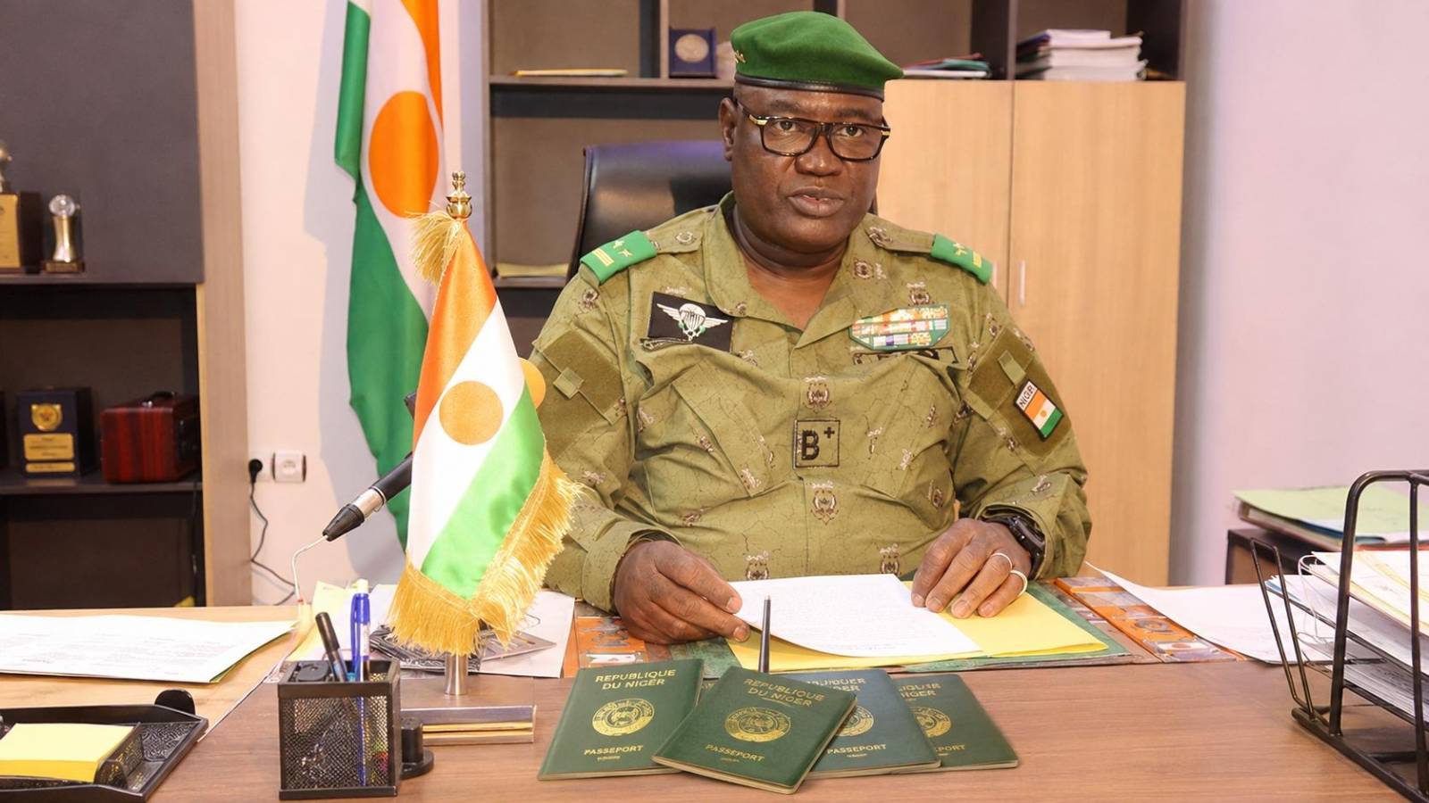 Trafic de visas au Niger : la junte éclaboussée et le consul d&rsquo;Espagne démis de ses fonctions