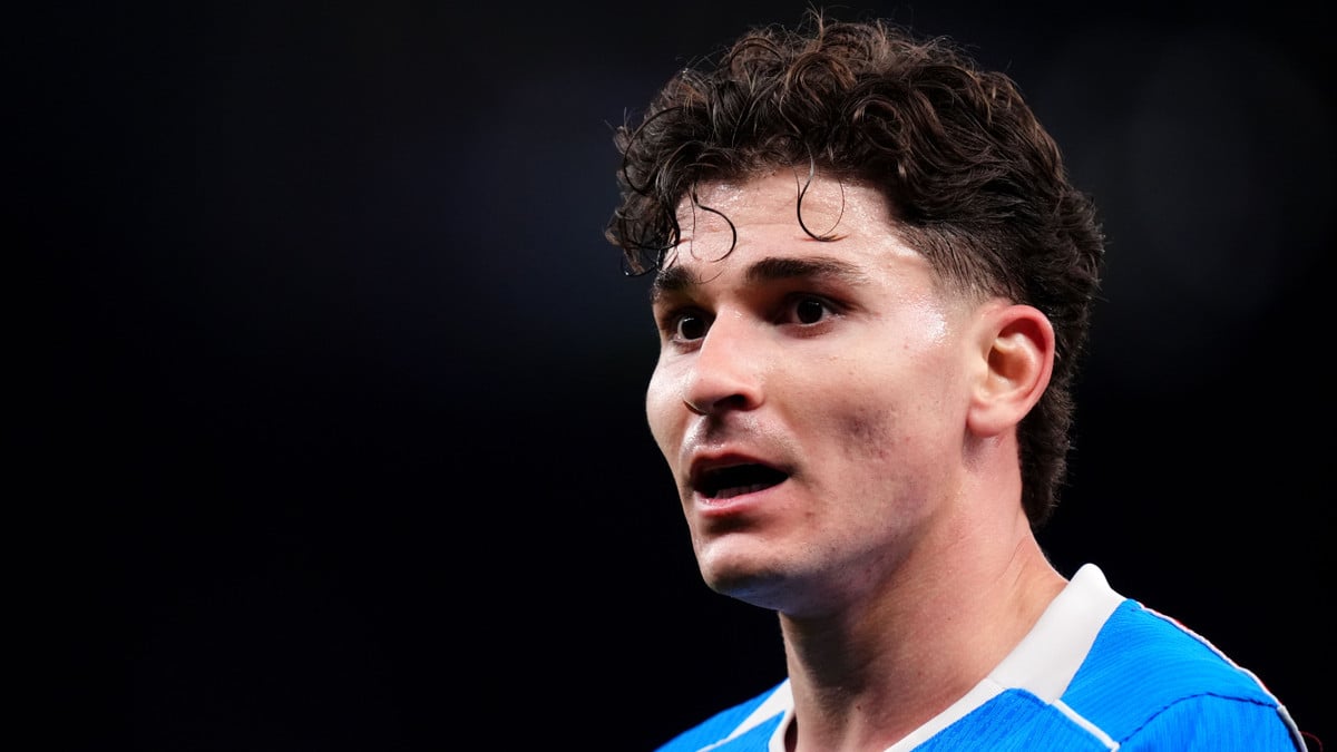 Julian Alvarez au Paris Saint-Germain : Luis Campos dévoile ses exigences pour le mercato