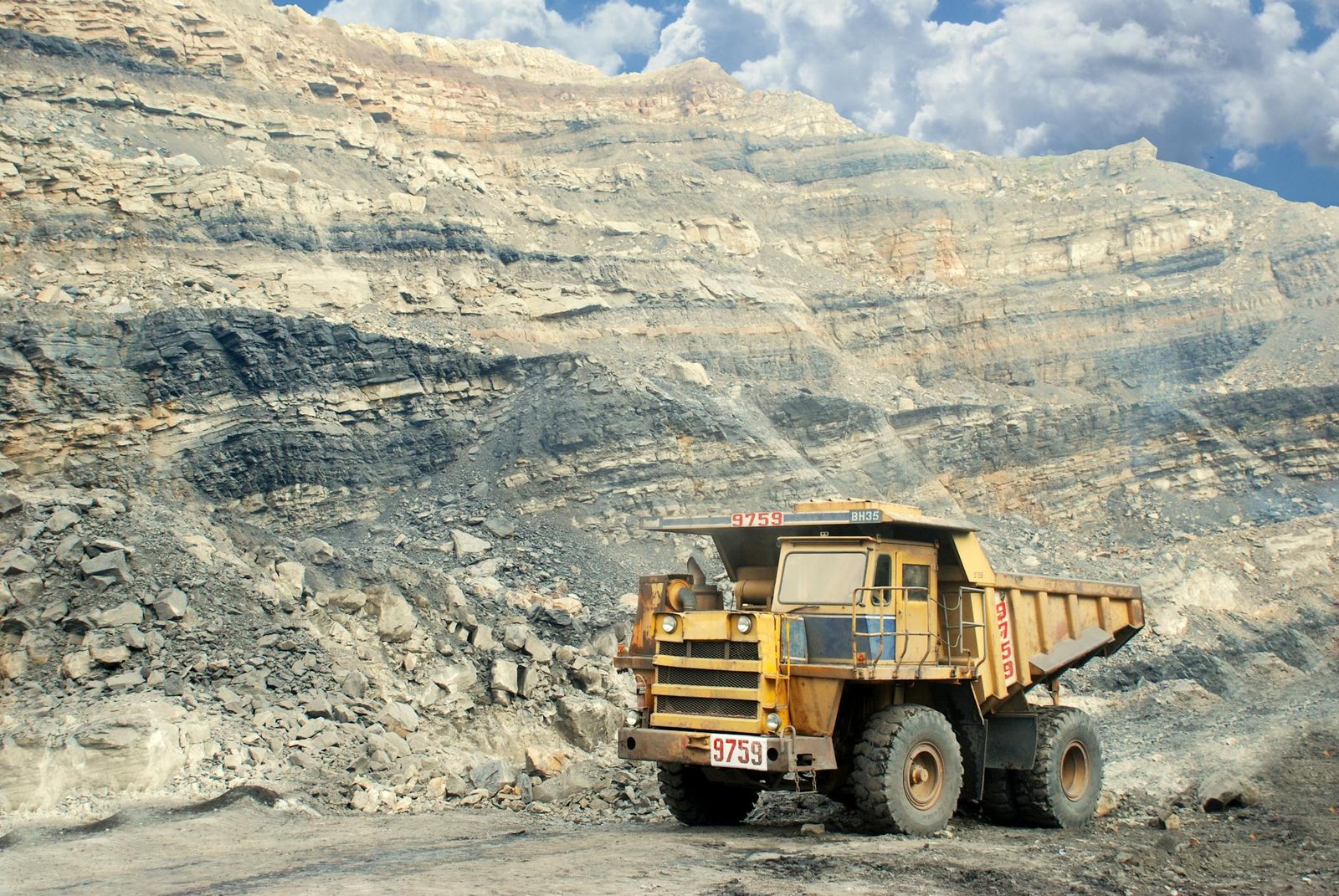 Niger : l&rsquo;État prend le contrôle de l&rsquo;uranium d&rsquo;Arlit avec la création de la TSUMCO