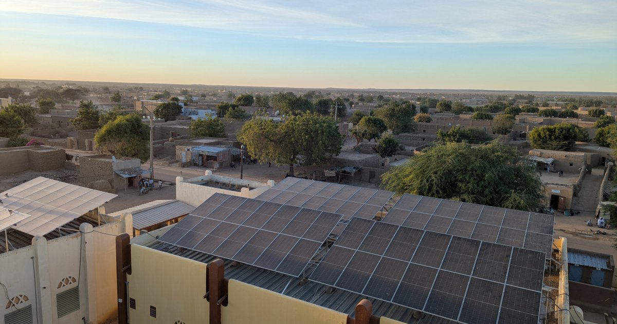 Énergie solaire pour des soins durables à Niafounké au Mali