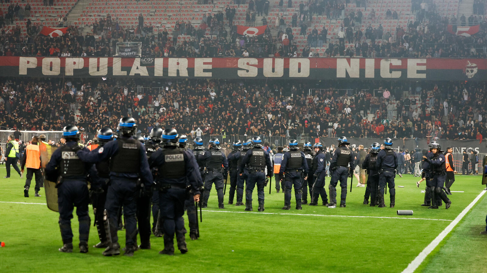 Barrage retour de Ligue 1 : le huis clos de Nice contre Saint-Etienne maintenu par la FFF