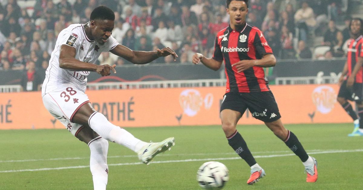 Maintien en Ligue 1 : l&rsquo;OGC Nice condamné aux barrages après son nul contre Metz