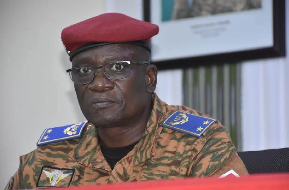 Scandale financier au Burkina : 170 millions de fcfa dérobés au ministre de la défense