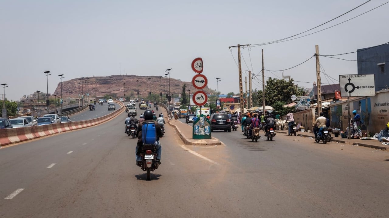Transport routier au Mali : blocus et suspension des liaisons vers Bamako