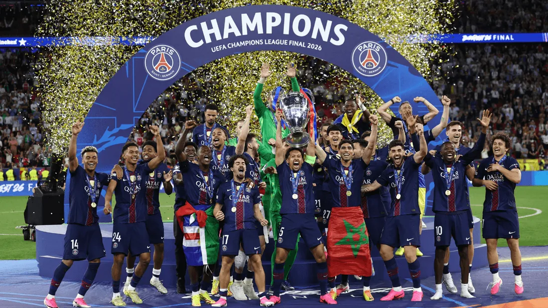 Les joueurs du PSG ont soulevé la Coupe aux grandes oreilles pour la 2e fois consécutive.