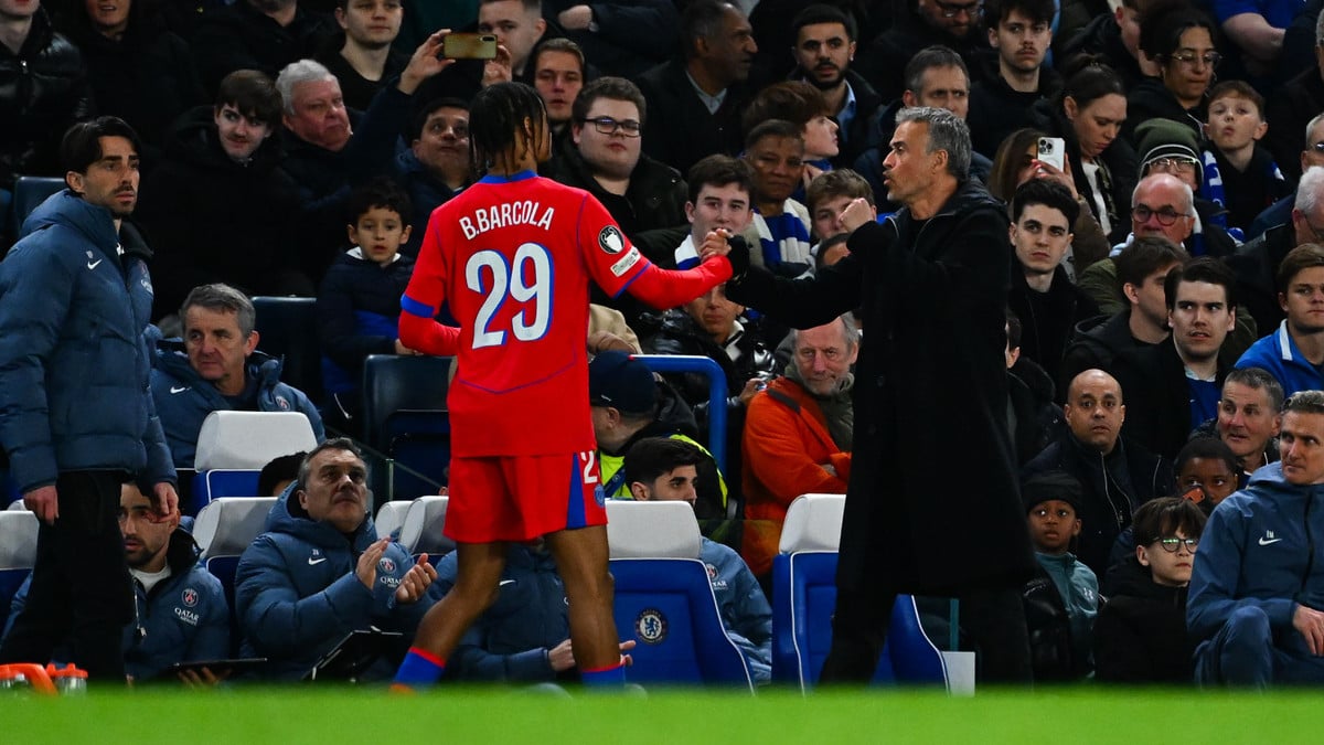 Barcola envisagerait de quitter le psg en raison d&rsquo;un conflit avec luis enrique