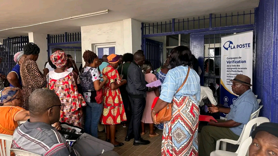 Vérifier son compte épargne à Gabon poste : l&rsquo;application qui facilite tout