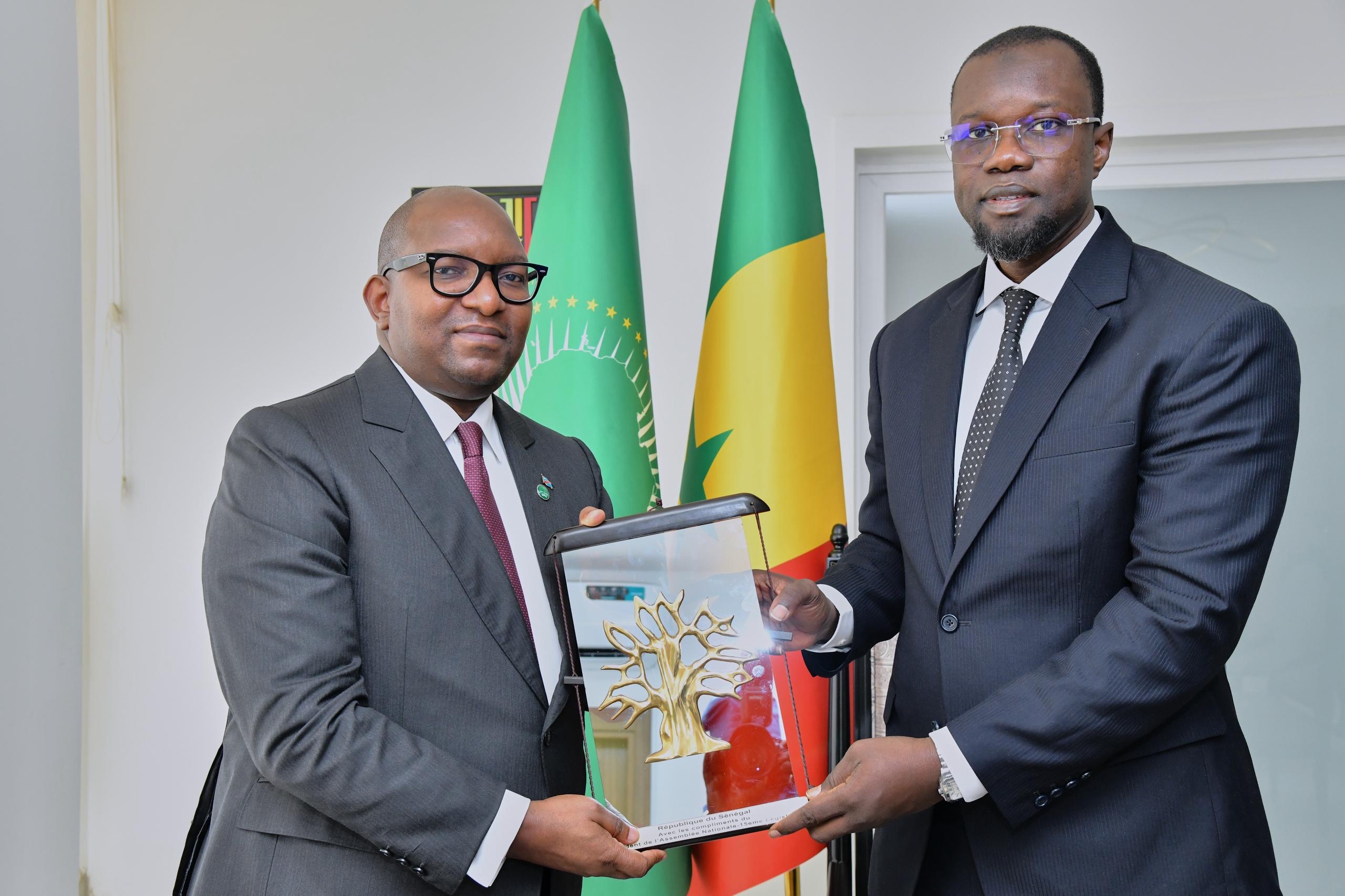Ousmane Sonko et Jean-Michel Sama Lukonde : vers une transformation de l&rsquo;Union parlementaire africaine