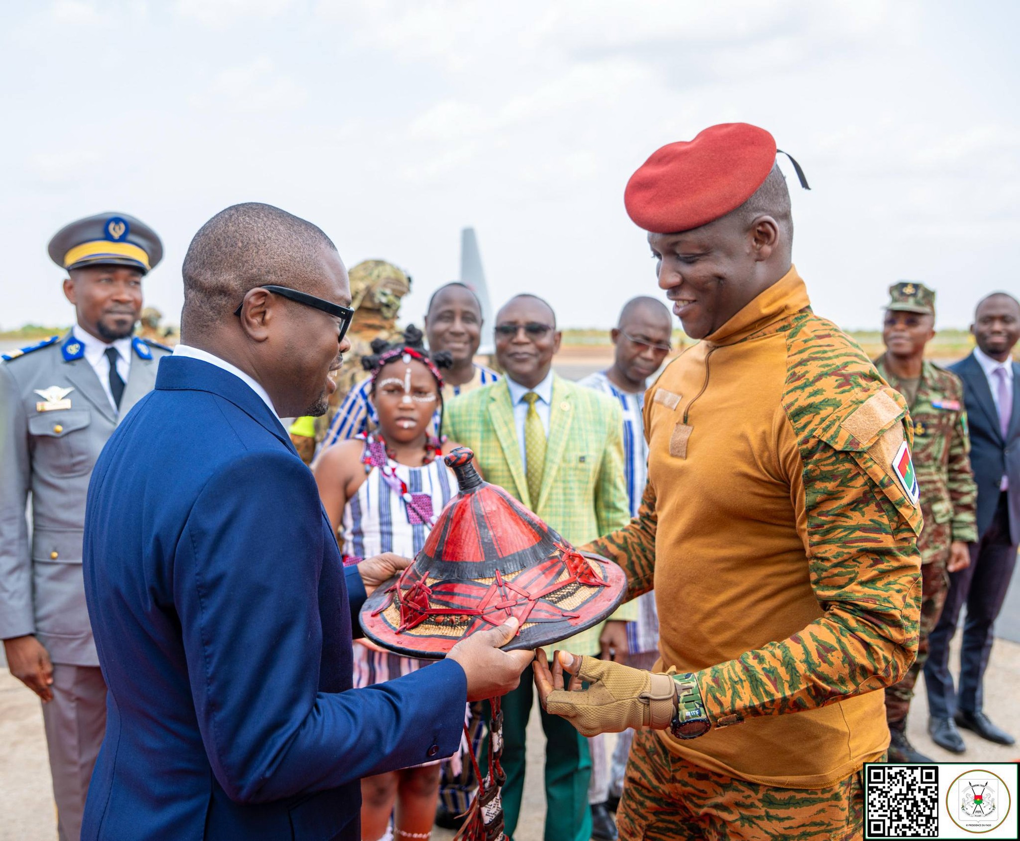 Renforcement des liens bilatéraux : le Président Romuald Wadagni en visite de travail à Ouagadougou