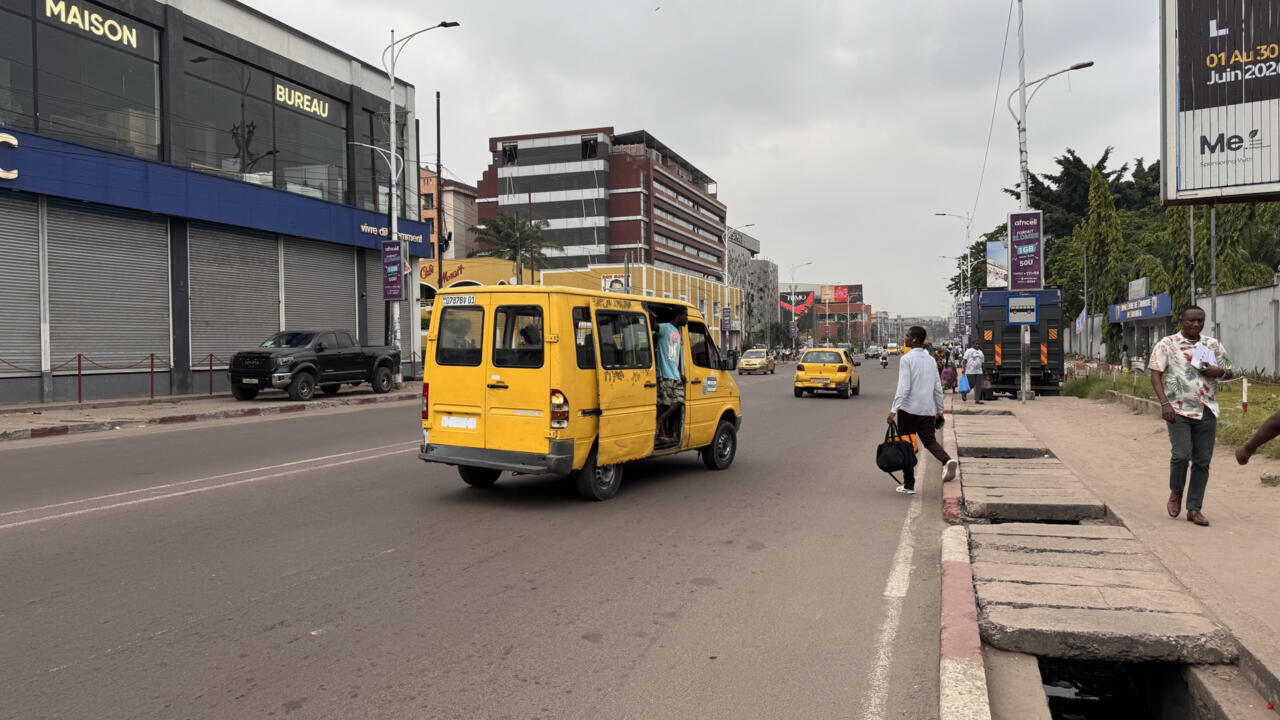 Kinshasa au ralenti : l&rsquo;opposition en RDC teste sa force face au pouvoir