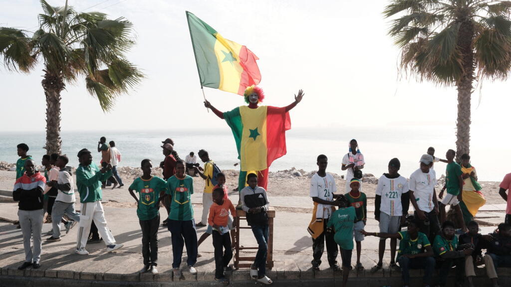 Supporters sénégalais lors d'un défilé de la coupe d'Afrique des nations à Dakar