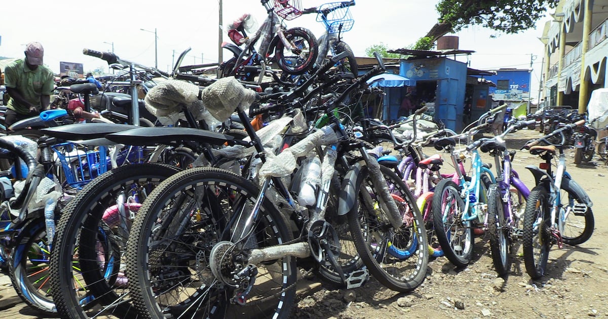 Marché de Médine à Bamako : l&rsquo;artisanat et le commerce au cœur de la ville