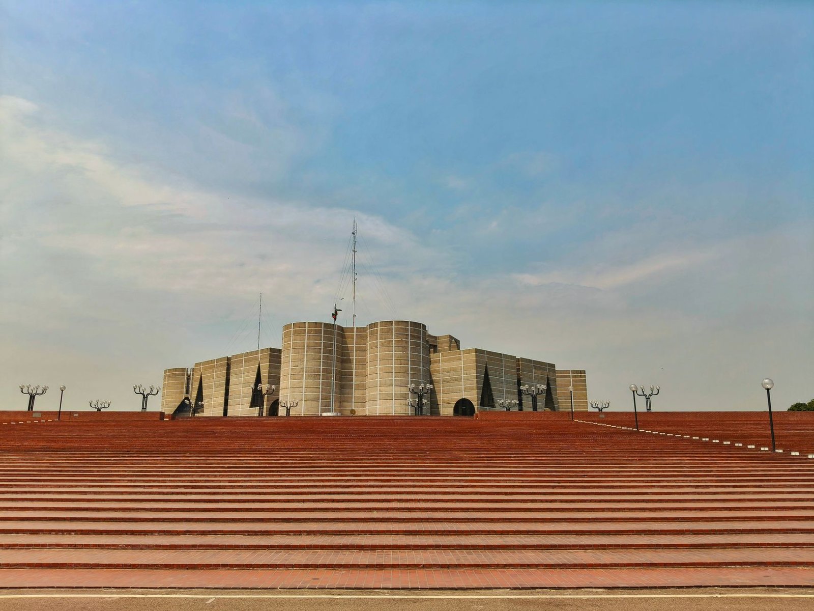 Le Bénin franchit une étape majeure avec l&rsquo;installation de son Sénat