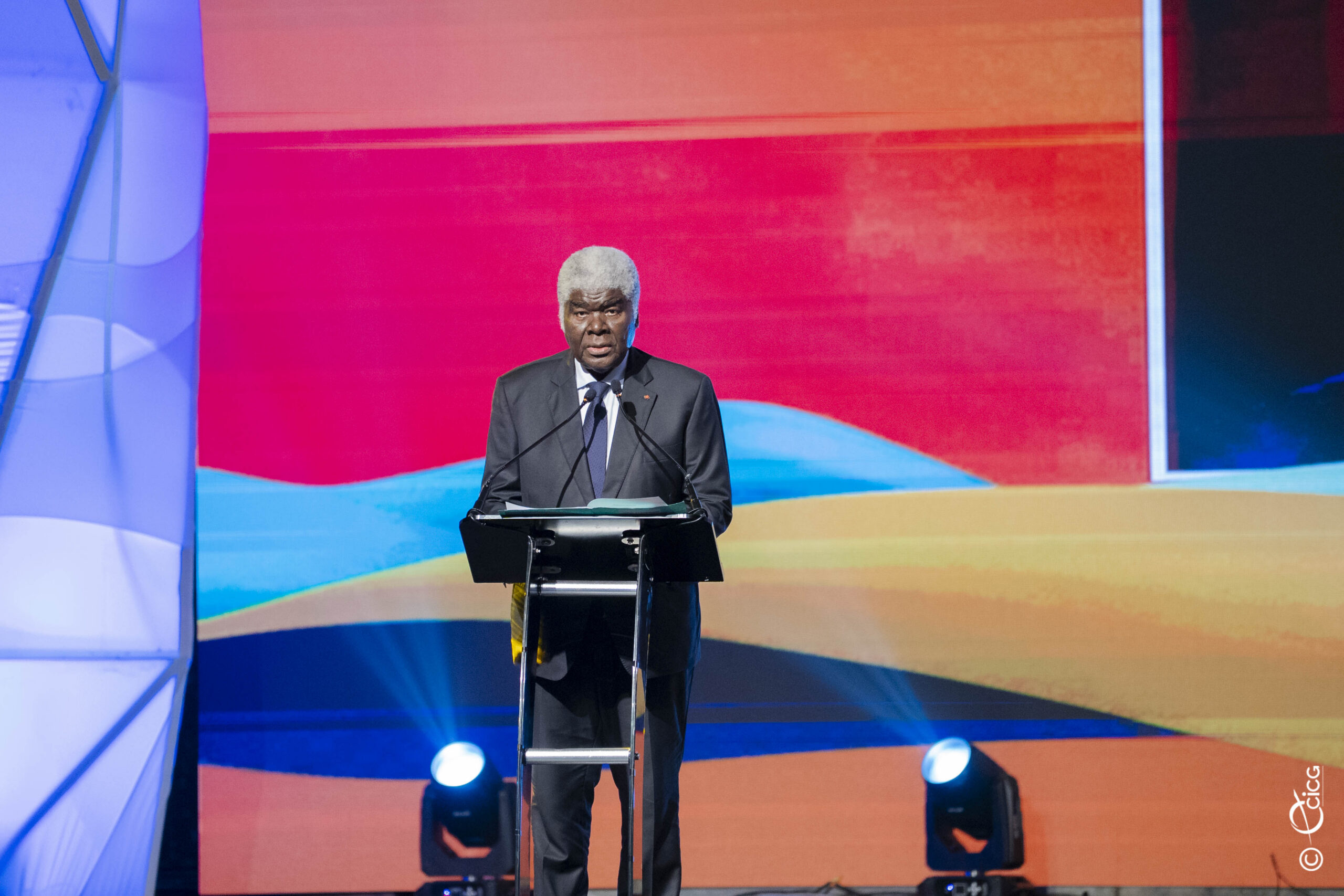 Investisseurs internationaux et Côte d&rsquo;Ivoire : le Premier ministre lance la seconde journée du PND 2026-2030
