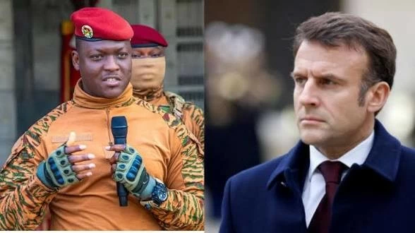 Diplomates français quittant le Burkina Faso après la rupture des relations