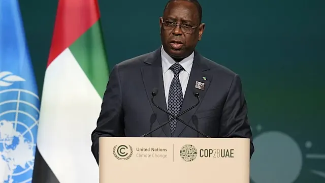 Illustration de la rencontre entre Macky Sall et Diomaye Faye à Dakar