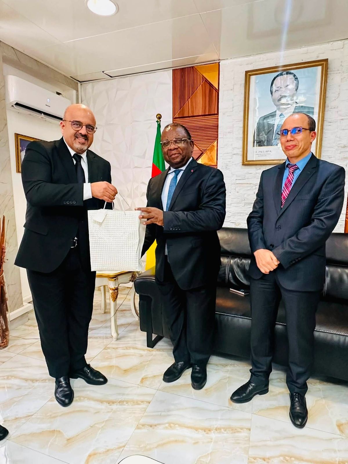Renforcement des échanges commerciaux entre le Cameroun et l'Algérie