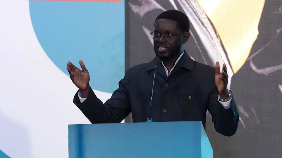 Le président Diomaye Faye s'exprime lors de la présentation de son parti Kiiraay à Dakar