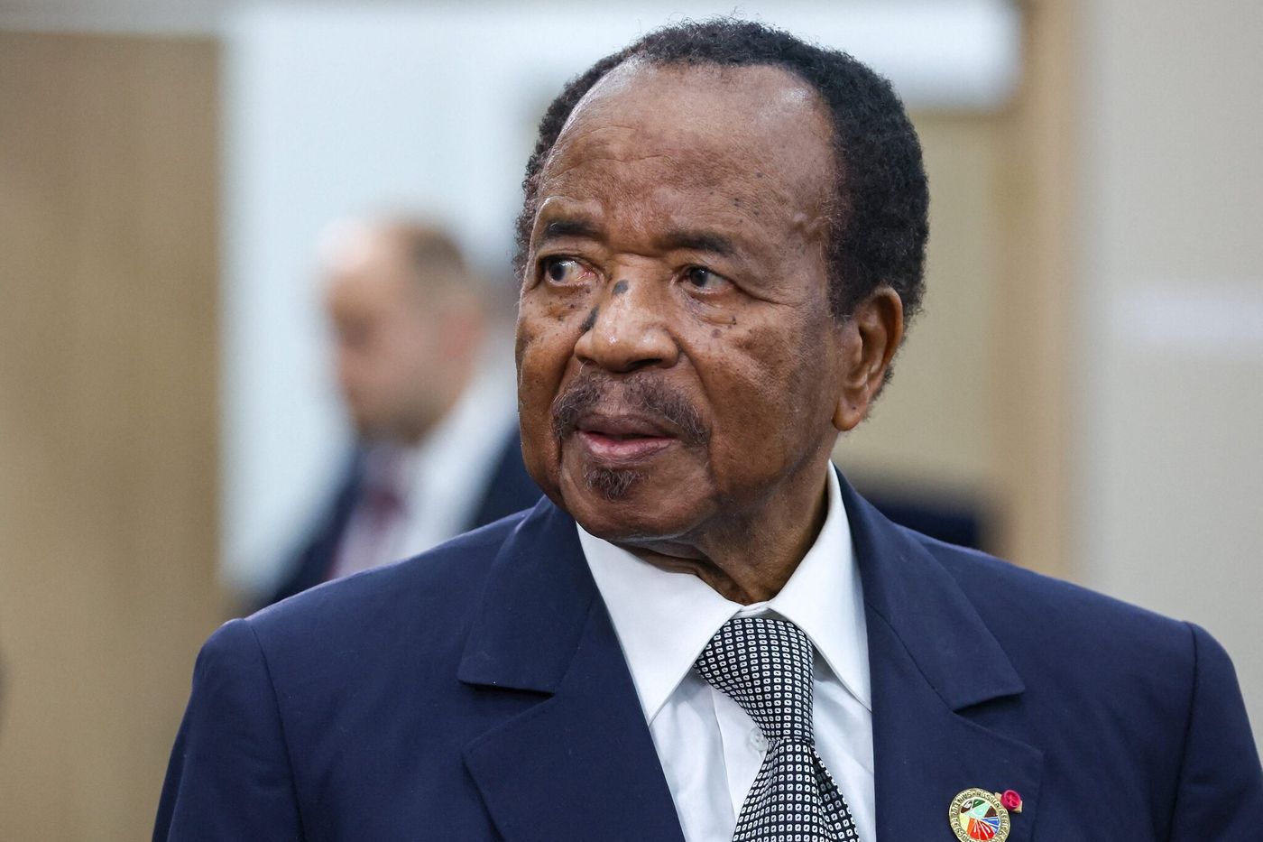 Paul biya de retour à Yaoundé après deux mois d&rsquo;absence