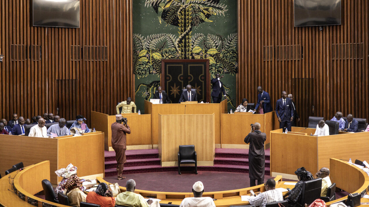 Sénégal : le report des élections locales de 2027 au cœur des tensions politiques