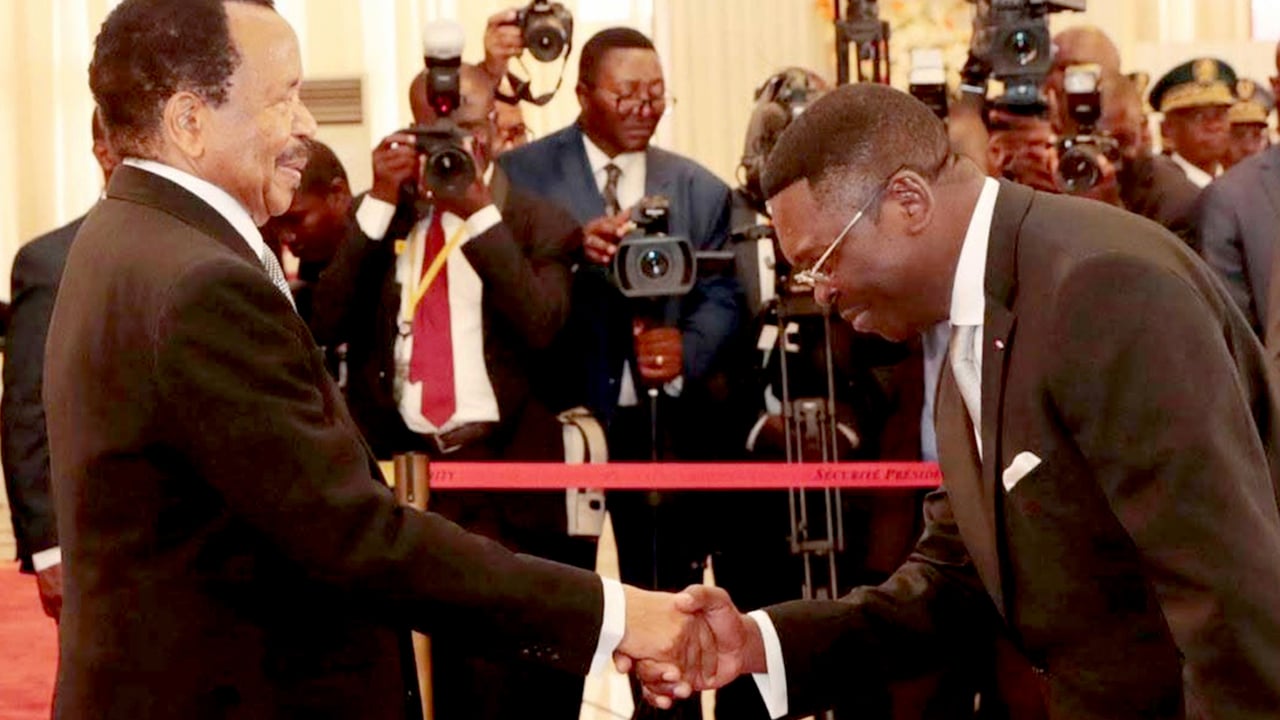 Les coulisses du pouvoir à Yaoundé : l&rsquo;ère post-Biya en ligne de mire