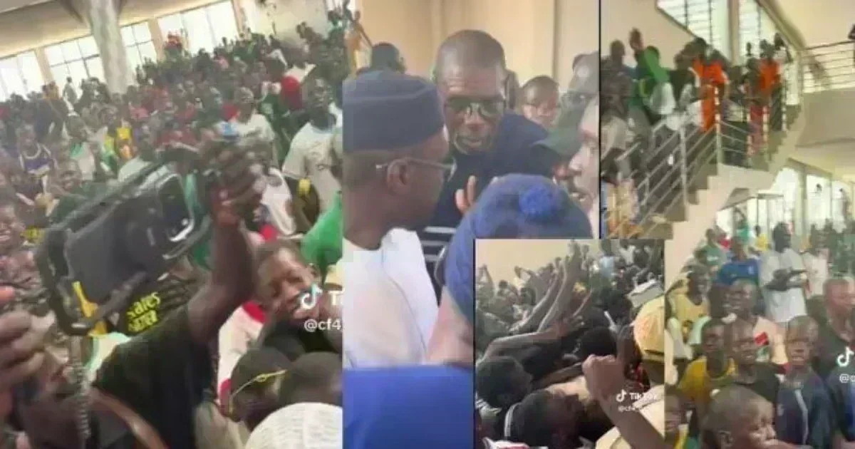 Sonko à Louga : une foule enthousiaste bloque son déplacement à Koki