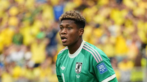 Zion Suzuki, gardien japonais en action
