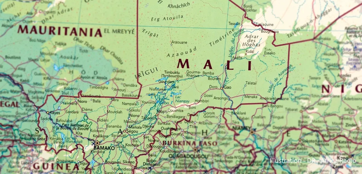 Mali : l'exode de milliers de civils fuyant les combats dans le Nord et le Centre