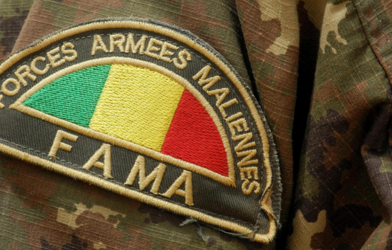 Mali : un camp militaire de Dioura attaqué, près de 80 soldats tués