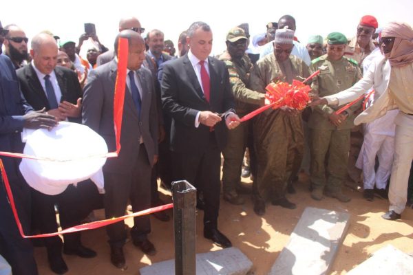 Fibre optique Niger-Algérie : à Assamaka, les réactions et les perspectives après l&rsquo;allumage du corridor transsaharien