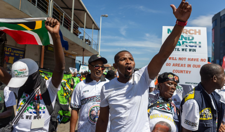 Afrique du Sud : le meurtre d&rsquo;un migrant à Durban, un tournant qui force l&rsquo;Union africaine à agir