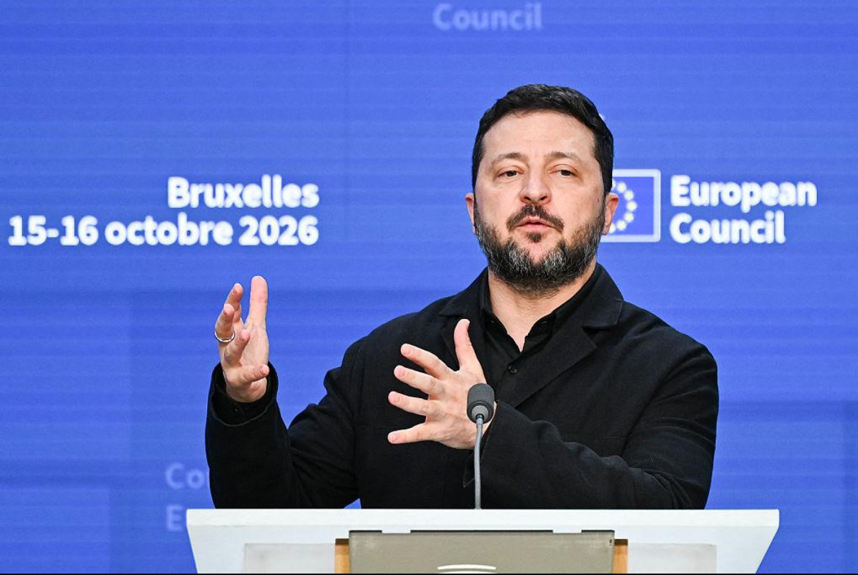Le virage audacieux de Zelensky : gel des combats en Ukraine sans abandonner un centimètre de terre